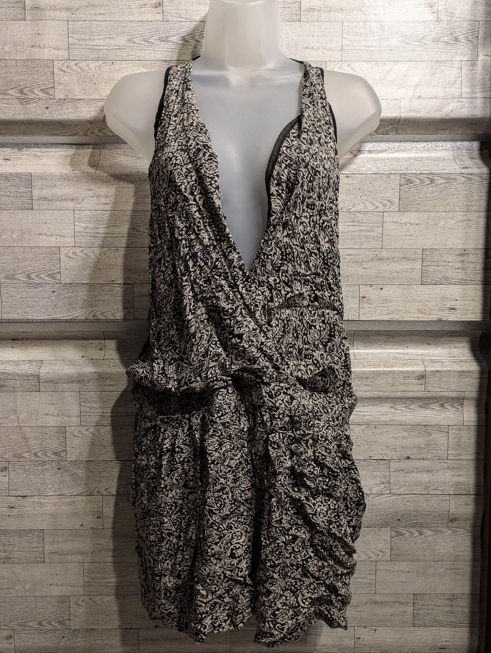 Sans Souci Black and Cream Printed Surplice Sleeveless Dress